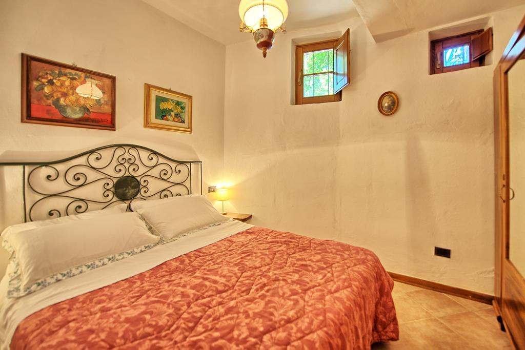 Villa Panzalla By Posarellivillas Santo Stefano A Tizzano Eksteriør billede